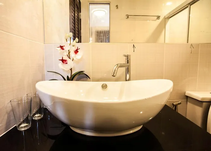 The Aim Sathorn 3*