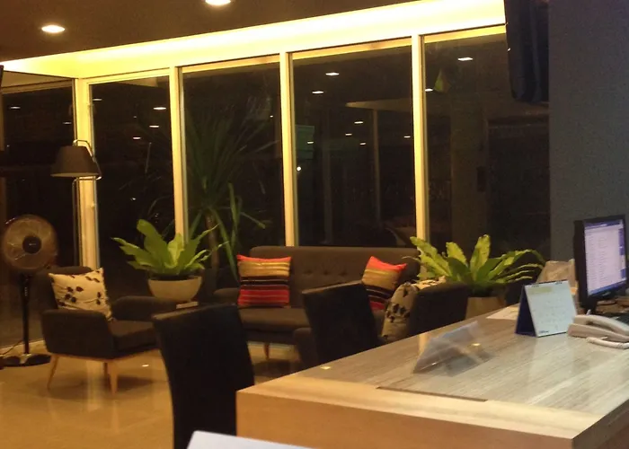 The Aim Sathorn 3*