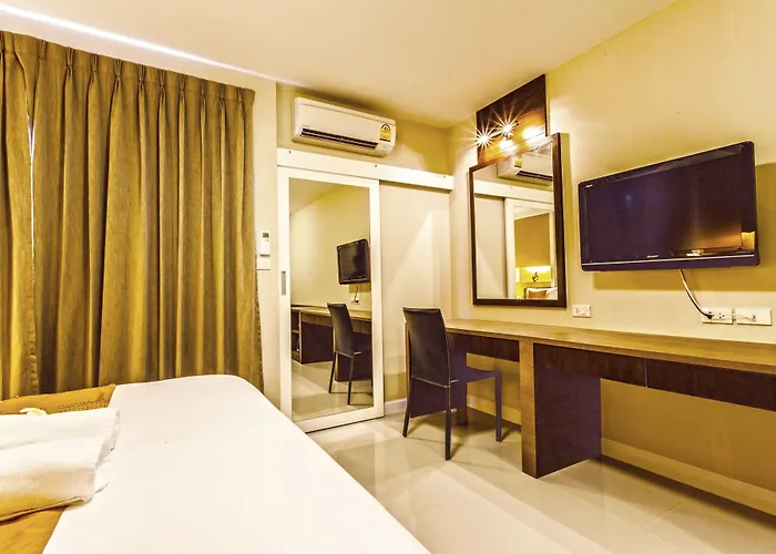 Hotel The Aim Sathorn 3*