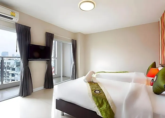The Aim Sathorn 3*